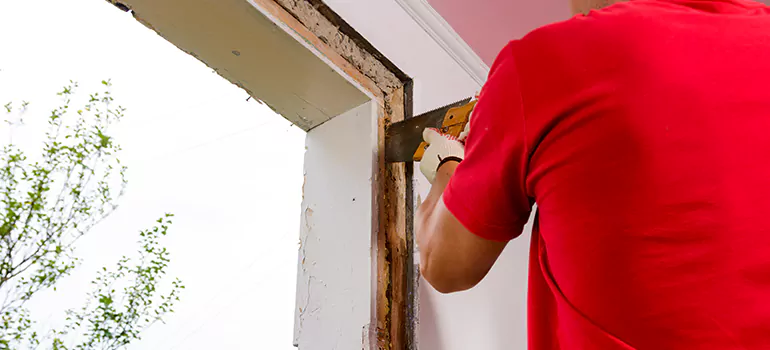 Residential Accordion Door Repair in Royal Palm Beach, FL