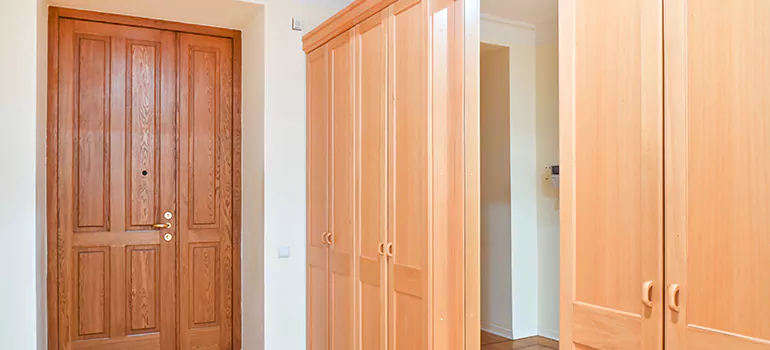 Glass Closet Door Repair in Royal Palm Beach, FL