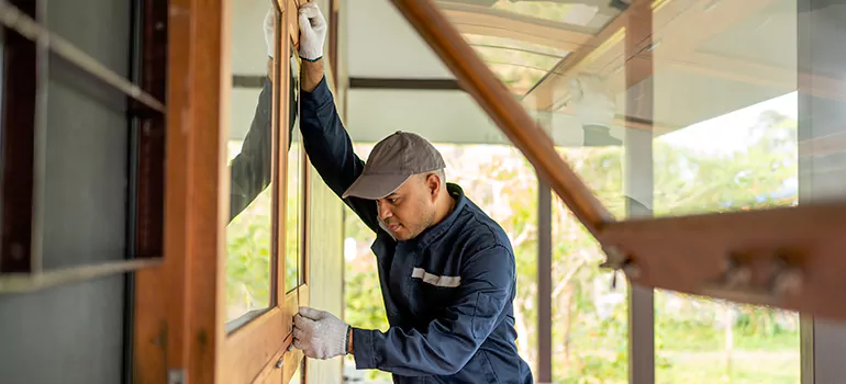 Double Hung Vinyl Window Sash Replacement in Royal Palm Beach, FL